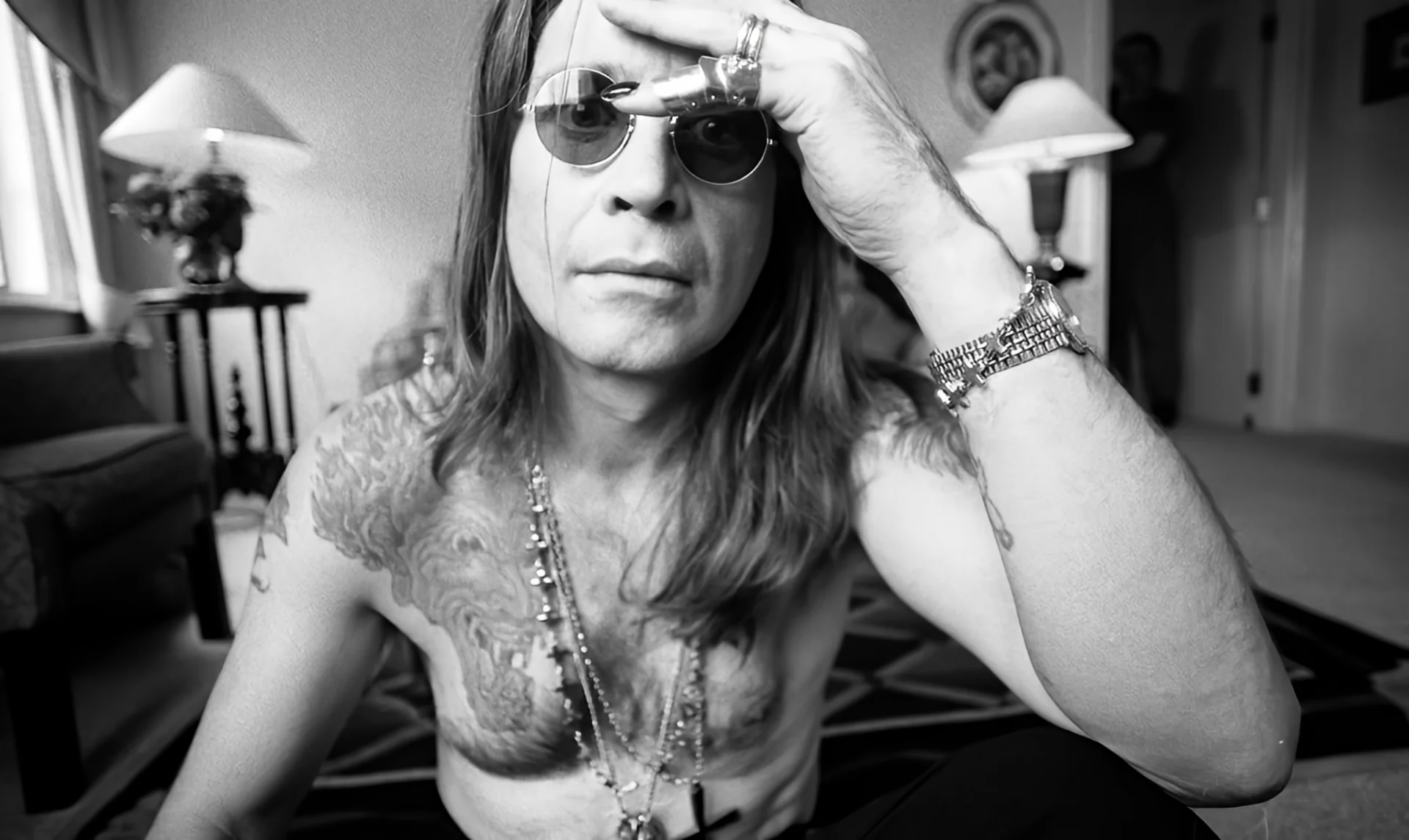 OzzyOsbourne1991 RealPhoto v3 x2 2008x1198